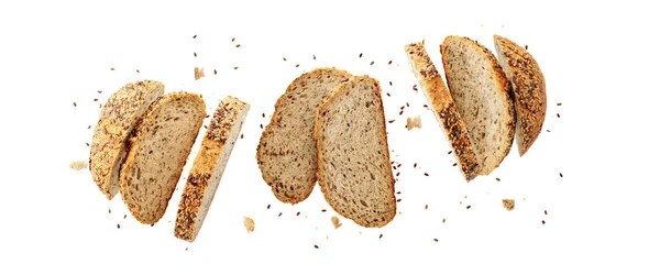 Beyaz Arka Planda Izole Edilmiş Çeşitli Tohumlarla Fırında Çavdar Ekmeği — Stok fotoğraf