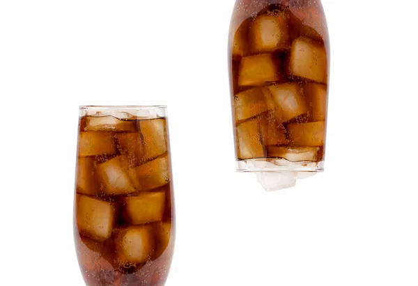 Cola mit Eis — Stockfoto