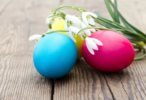 Huevos de Pascua con nevadas — Foto de Stock