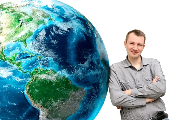 Man lutar sig på enorma jorden planet på en vit bakgrund. Elem — Stockfoto