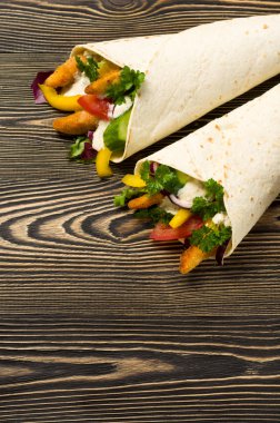 tavuk ve sebze kebabı