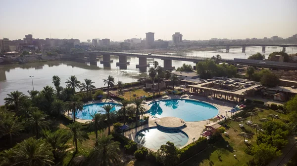 Gece boyunca Bağdat