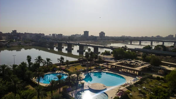 Gece boyunca Bağdat