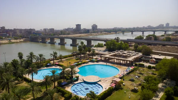 Gece boyunca Bağdat