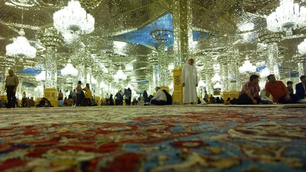 O santuário de Imam Ali alRida — Fotografia de Stock