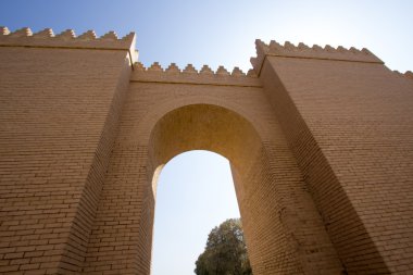 Babylon kapılarından biri