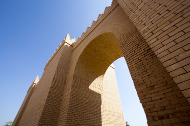 Babylon kapılarından biri