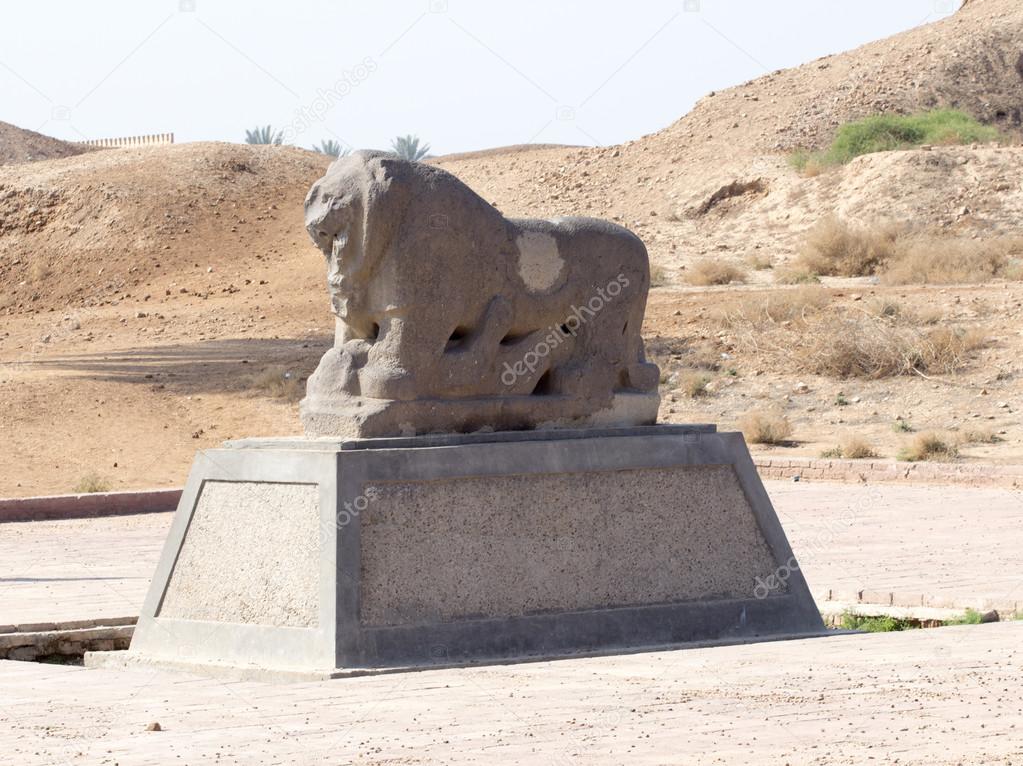 Babylon lion statue