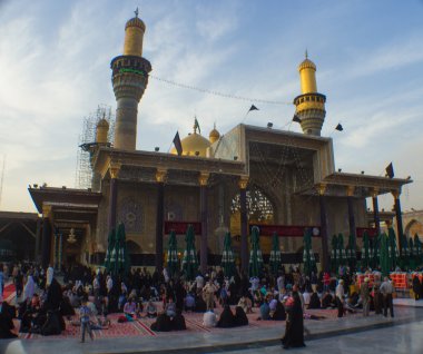 Imam Moussa al Kâzım Tapınak