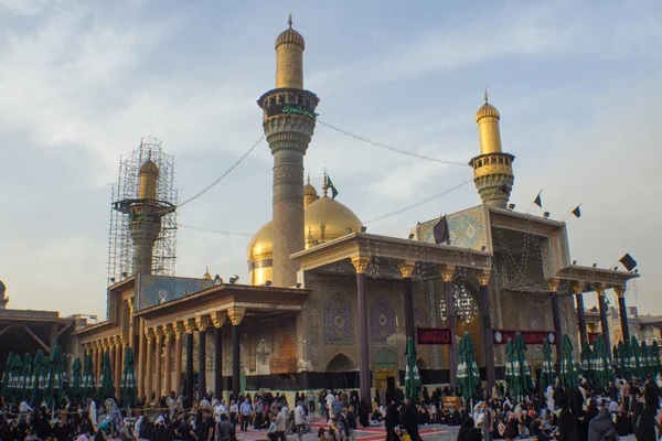 Le sanctuaire de l'imam Moussa al Kadhim — Photo