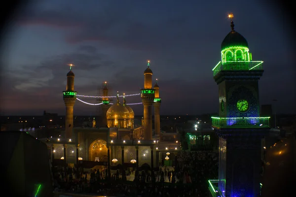 O santuário do Imame Moussa al Kadhim — Fotografia de Stock