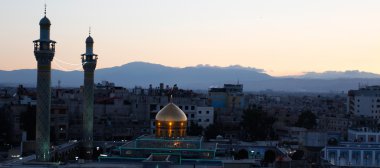 Sayeda zeinab tapınak Suriye