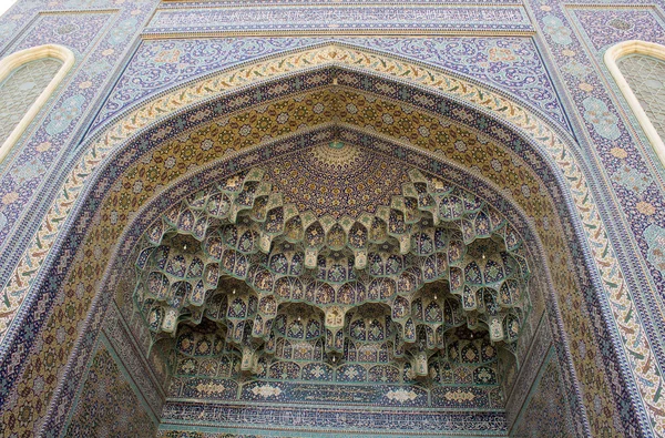 Дверь храма Фатимы Альмасомы — стоковое фото