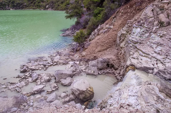 Rotorua, Yeni Zelanda'yer alan WAI-O-Tapu termal Wonderland.