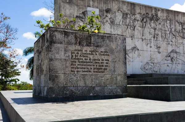 Placa memorial Che Guevara em Santa Clara Cuba — Fotografia de Stock