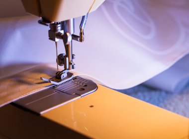 Dikiş ipliği ve kumaş