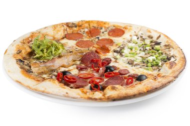 Dört pizza çeşitleri