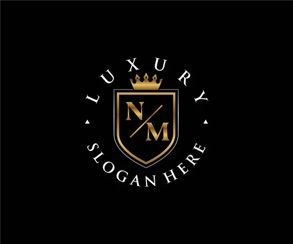 Nm字母Royal Luxury标志模板 用于餐馆 皇家酒店 精品店 咖啡店 希尔迪奇酒店 时装和其他矢量插图的矢量艺术 — 图库矢量图片