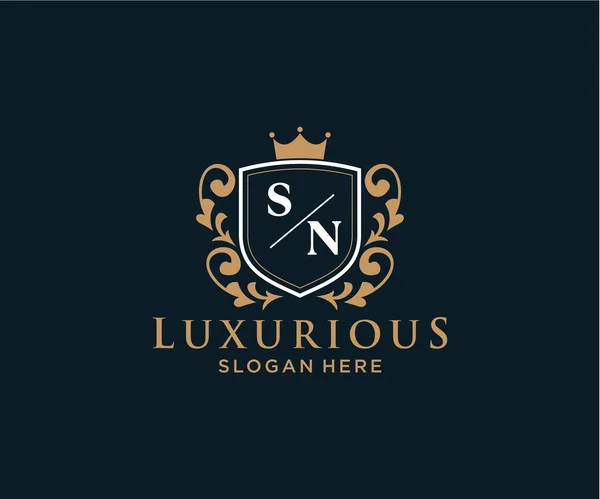 Sn字母Royal Luxury标志模板 用于餐馆 皇家酒店 精品店 咖啡店 Heraldic 时装和其他矢量插图的矢量艺术 — 图库矢量图片
