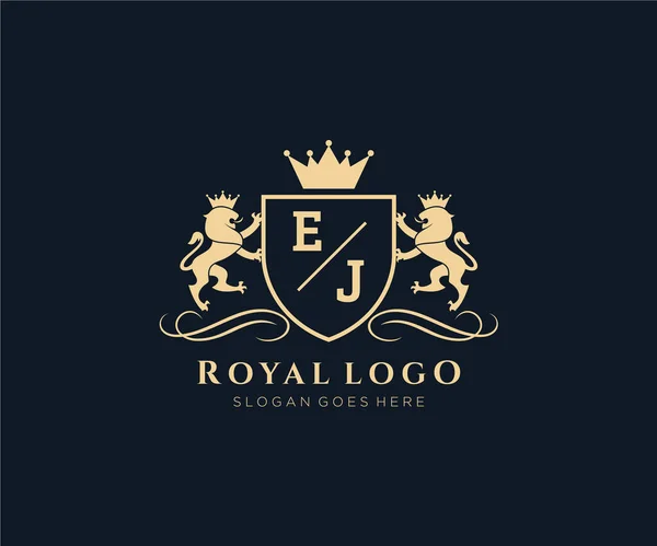 Leão Leão Real Luxo Heráldico Crest Logo Template Vector Art — Vetor de Stock