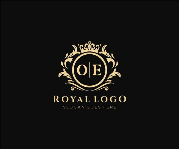Letter Luxurious Brand Template Restaurant Royalty Boutique Cafe Hotel Heraldic — стоковый вектор