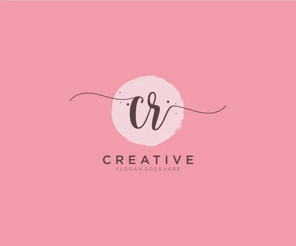 Feminine Logo Beauty Monogram Elegant Logo Design Handwriting Logo Initial — Archivo Imágenes Vectoriales