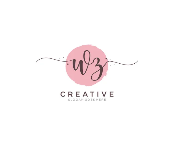 Feminine Logo Beauty Monogram Elegant Logo Design Handwriting Logo Initial — Stock Vector