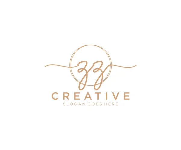 Feminine Logo Belleza Monograma Elegante Diseño Del Logotipo Logotipo Escritura — Vector de stock