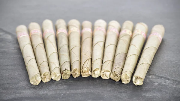 Picture of cheroots, Burmese cigars. — Stock Photo, Image