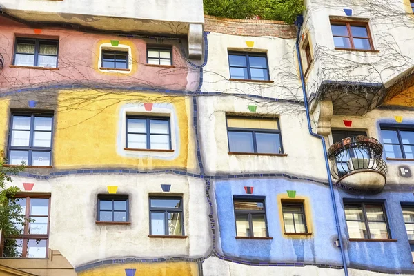 Hundertwasserhaus cephe. — Stok fotoğraf