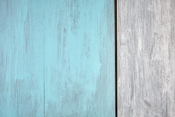 Рустикальний синьо-білий пофарбований дерев'яний стіл . — стокове фото