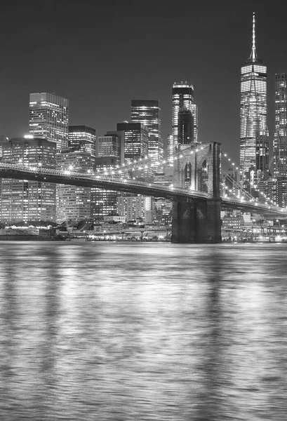 Foto Blanco Negro Del Puente Brooklyn Por Noche Nueva York —  Fotos de Stock