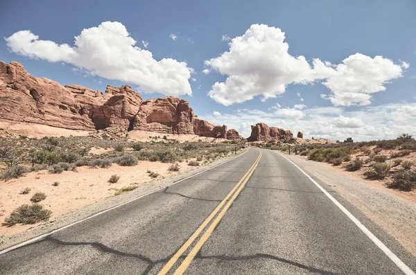 Straße Arches Nationalpark Farbtonung Aufgetragen Utah Usa — Stockfoto