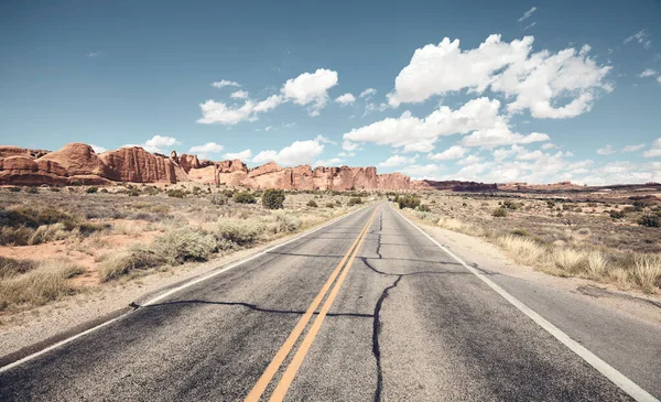 Cesta Národním Parku Arches Barevné Tónování Aplikováno Utah Usa — Stock fotografie