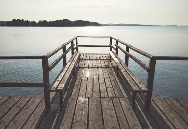 Antiguo Muelle Madera Del Lago Contra Sol Tonificación Color Aplicado — Foto de Stock