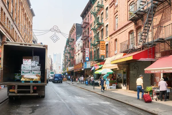 New York Usa Juli 2018 Bustling Mott Street Manhattan Chinatown — Stockfoto