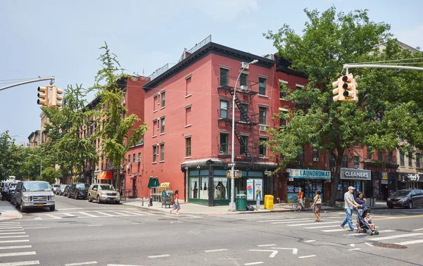 New York Usa July 2018 Corner Avenue East Street Sunny — Stock Photo, Image