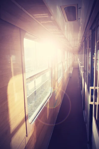 Imagem filtrada retro de um interior de ônibus de trem . — Fotografia de Stock