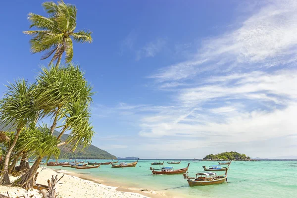 Schöne tropische Insel. — Stockfoto