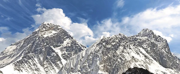 Panoramablick auf Mount Everest. — Stockfoto