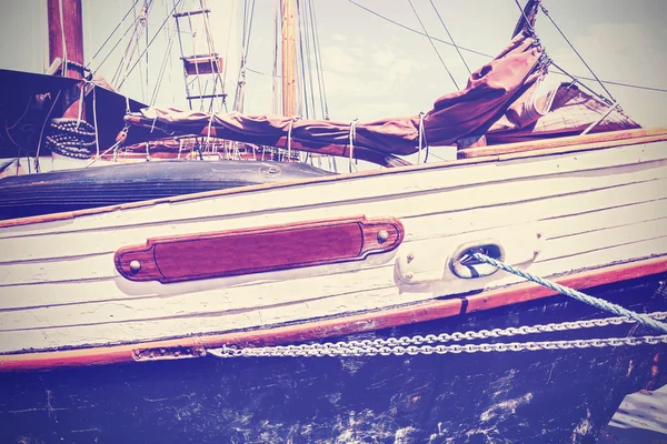 Vintage toned boat side, nautical background. — Stock Photo, Image