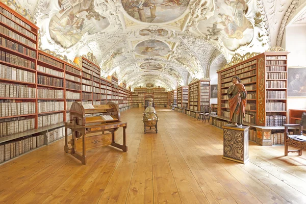 Library in Strahov monastery in Prague — Stock Photo, Image