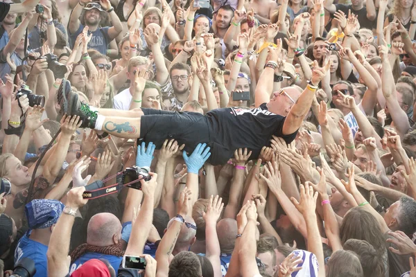 Jurek owsiak, Gründer und Dirigent des Woodstock-Festivals in Polen. — Stockfoto