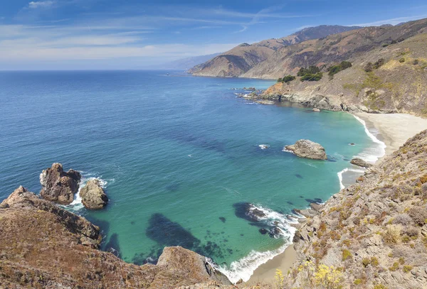 Pohled na Kalifornské pobřeží podél Pacific Coast Highway. — Stock fotografie