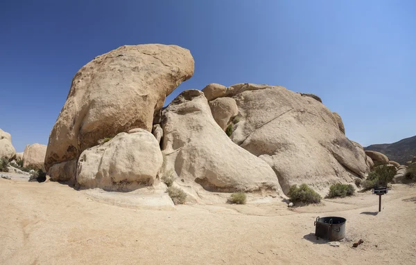 Resting place in Joshua Tree National Park, California, USA — Stock Photo, Image