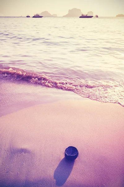Vintage tonas foto på en strand, semester bakgrund — Stockfoto