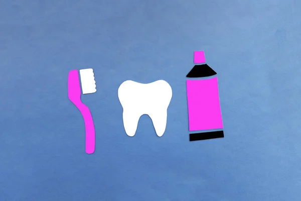 Escova Dentes Para Limpar Dentes Tubo Pasta Dentes Fundo Azul — Fotografia de Stock
