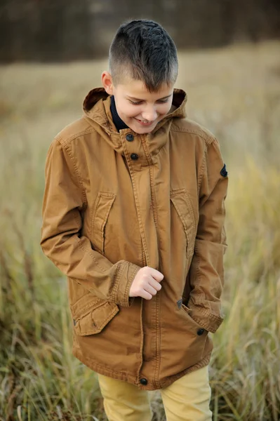 Beautiful boy outdoors, portrait, hipster. — Stock Photo, Image