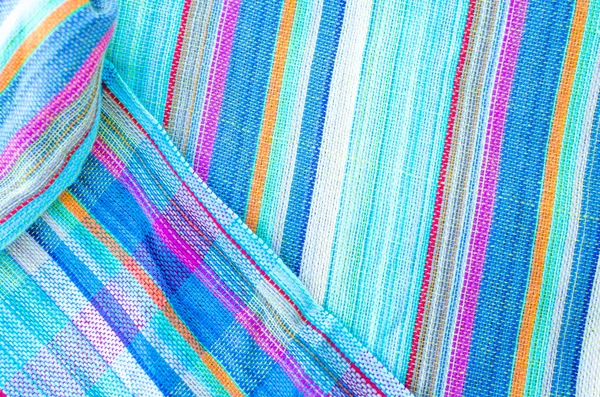 Linha colorida tecidos estampados textura fundo — Fotografia de Stock