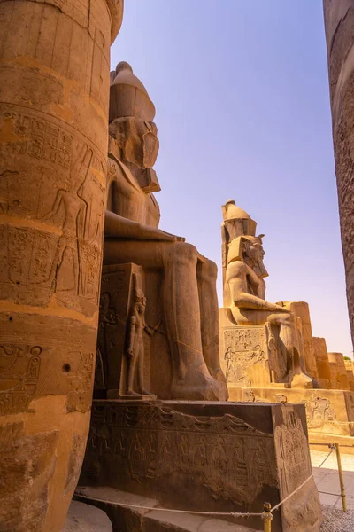 Bel Intérieur Avec Ses Colonnes Dans Des Beaux Temples Egypte — Photo